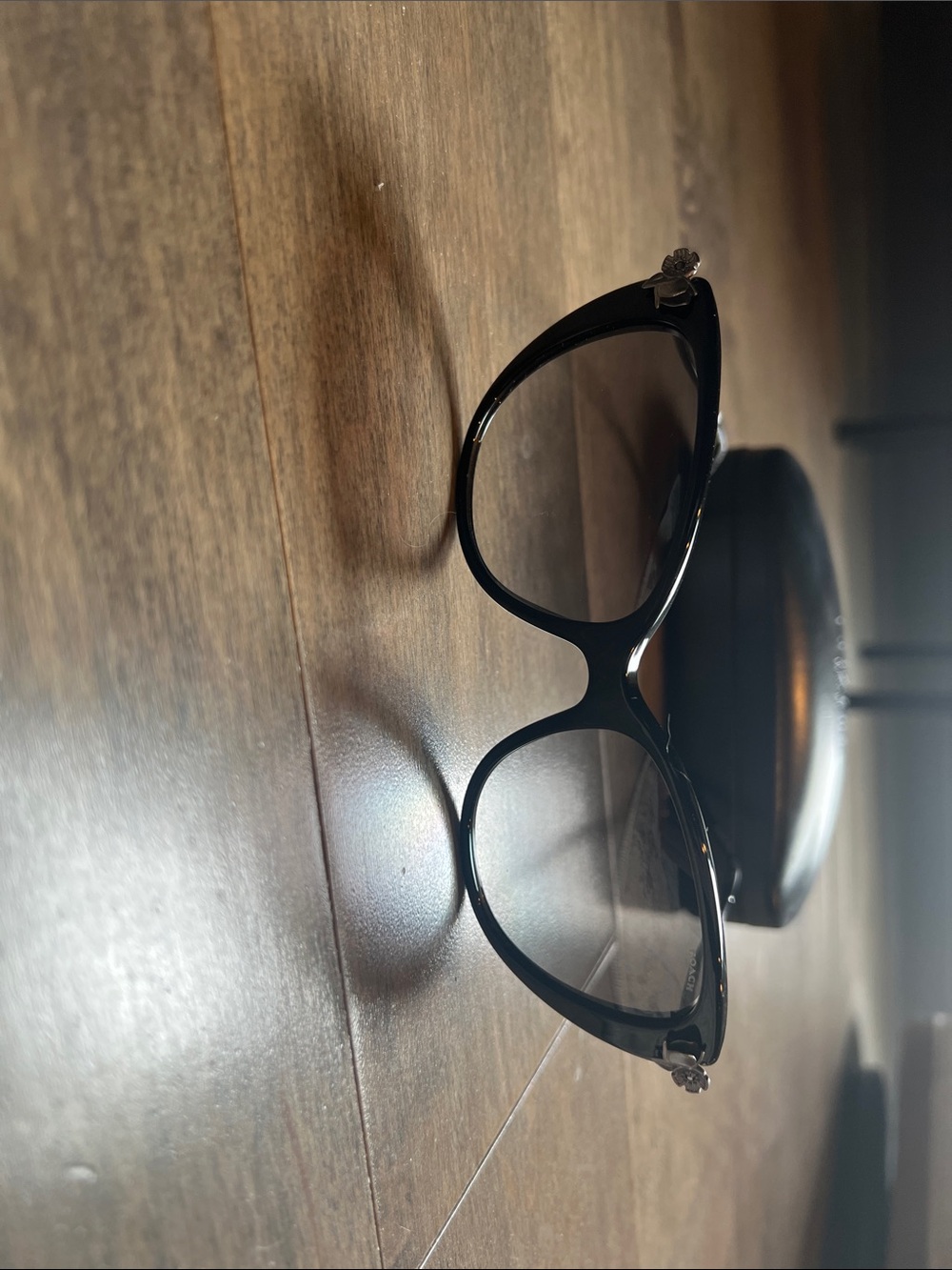 Coach Black Cat-Eye Sunglasses with Gradient Lenses - Picture 9 of 11